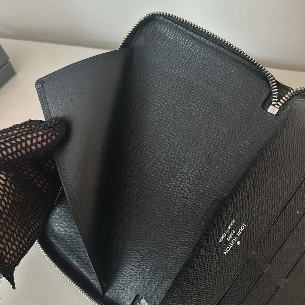 Louis Vuitton Damier Graphite Zippy Organizer - Picture 6 of 16
